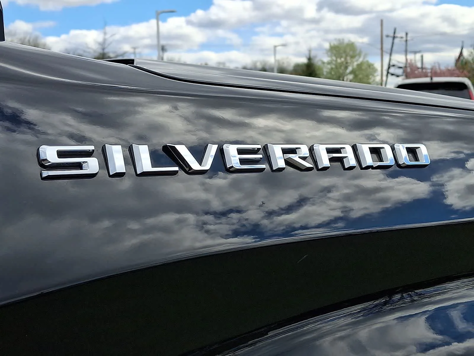 Used 2023 Black Chevrolet Custom image 31