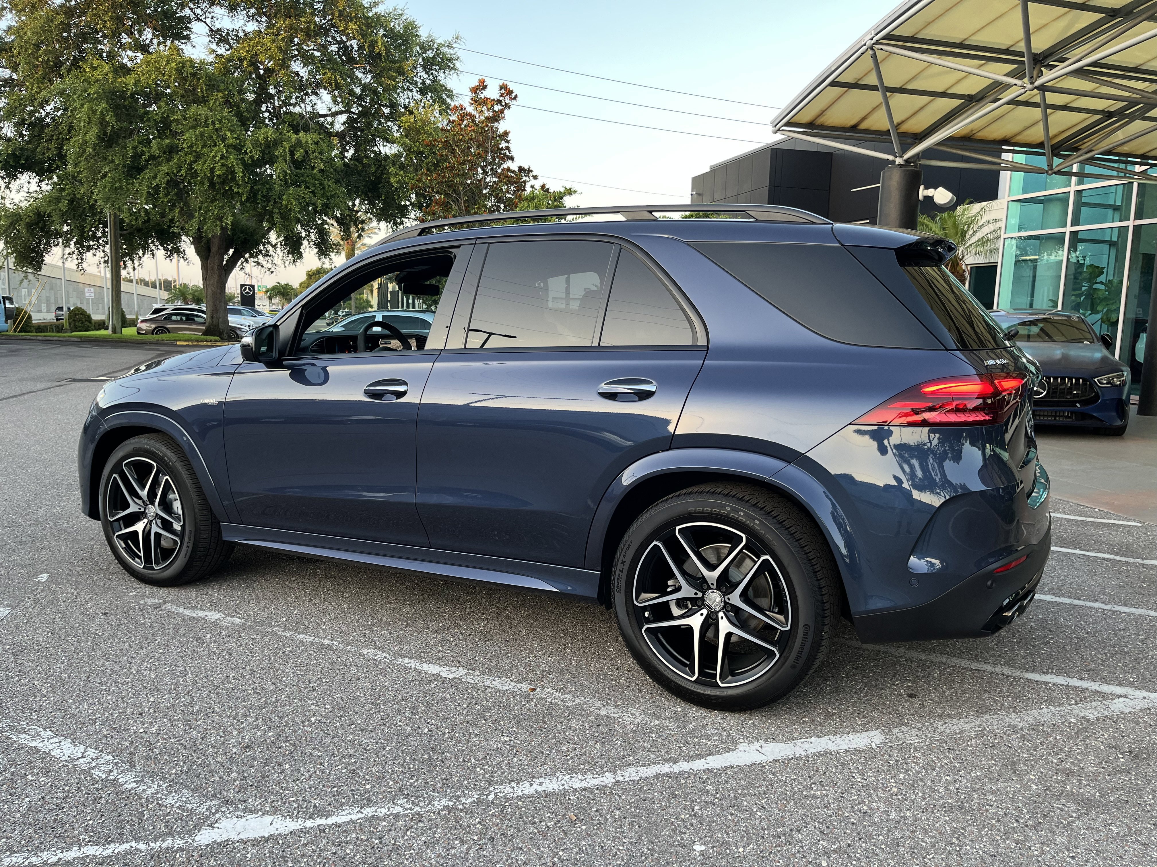 New 2025 TWILIGHT_BLUE Mercedes-Benz AMG® GLE 53 image 7