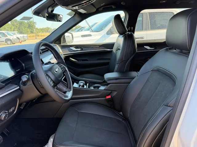 New 2026 Silver Jeep Altitude image 12