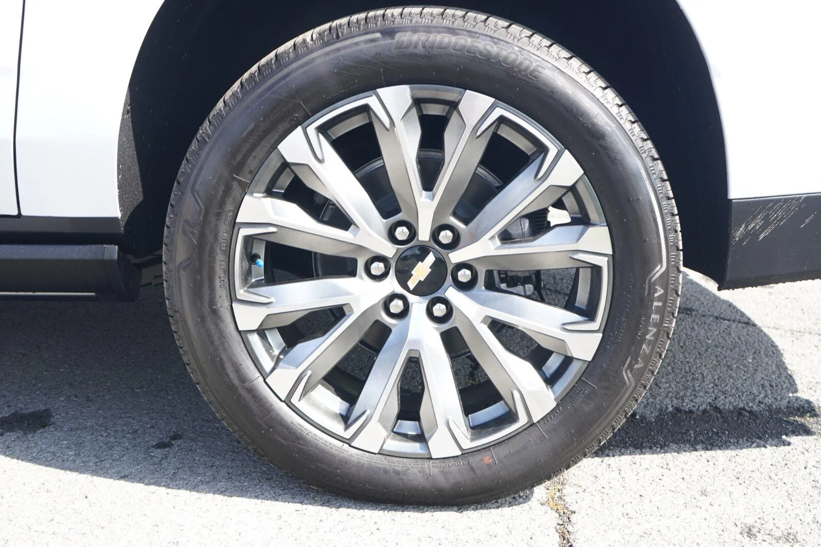 2026 Chevrolet Suburban High Country - Photo 11