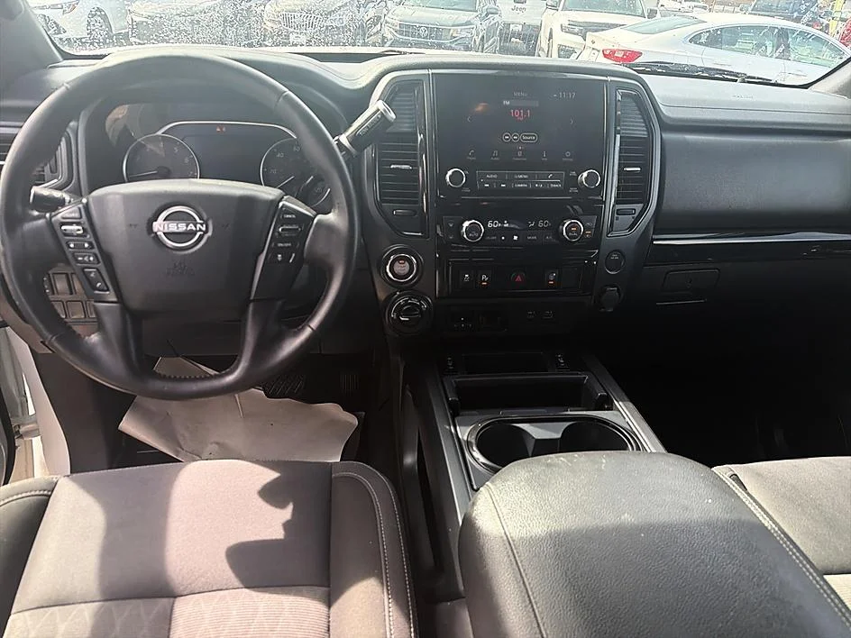Used 2023 Glacier White Nissan SV image 6