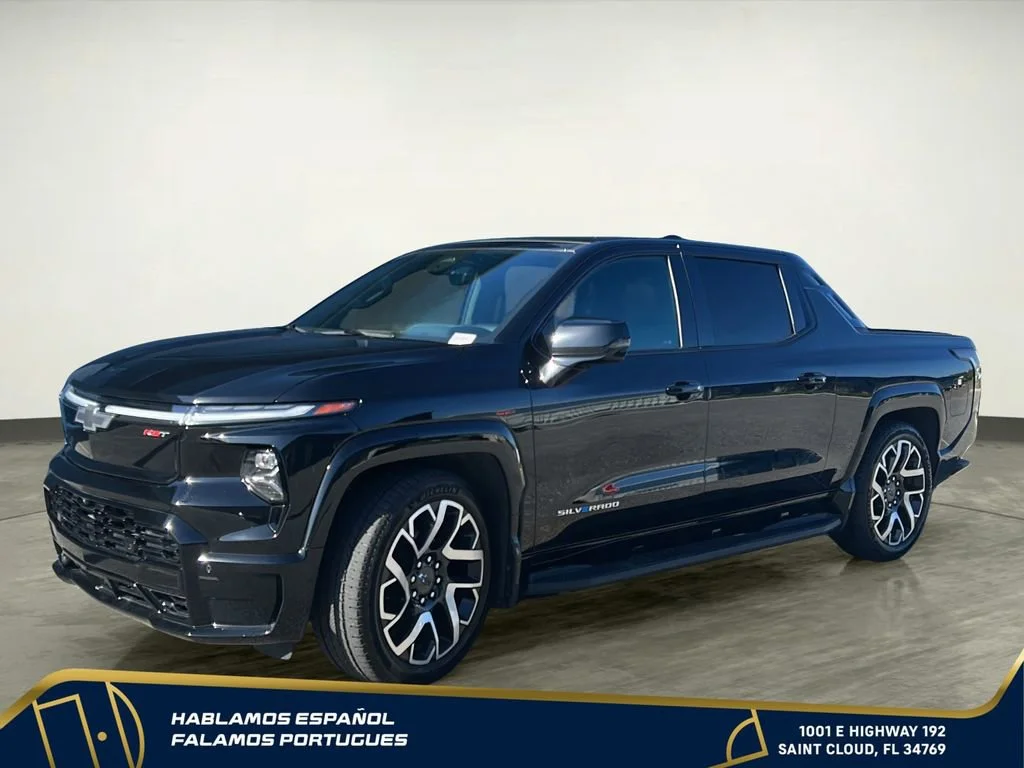 Used 2025 Black Chevrolet RST - Max Range image 2