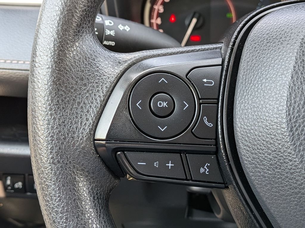 Used 2025 Black Toyota XLE image 22