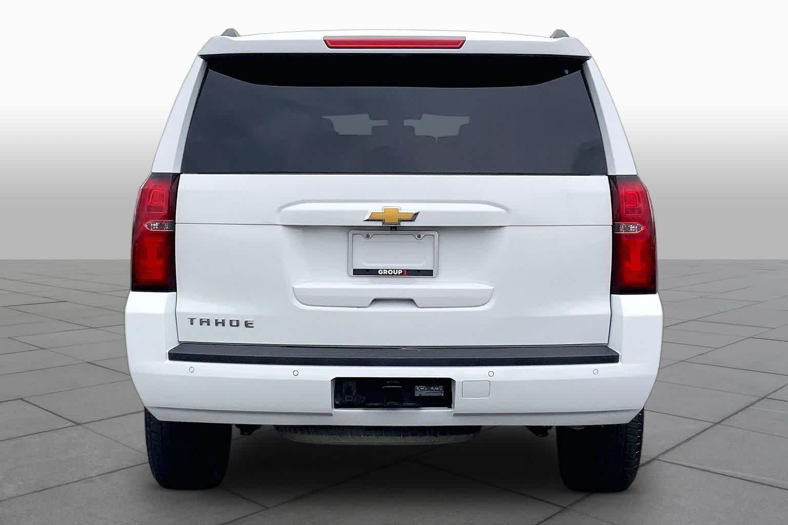 Used 2015 Summit White Chevrolet LS image 4