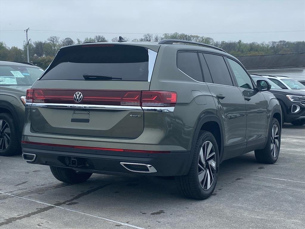 New 2026 Green Volkswagen 2.0T SE w/Technology image 2
