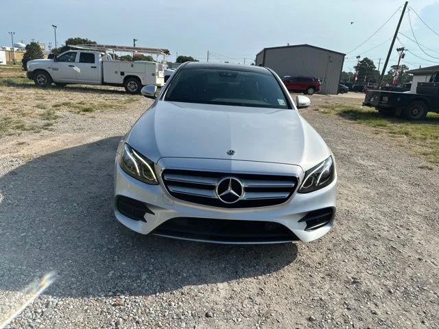 Used 2018 Silver Mercedes-Benz E 300 image 3