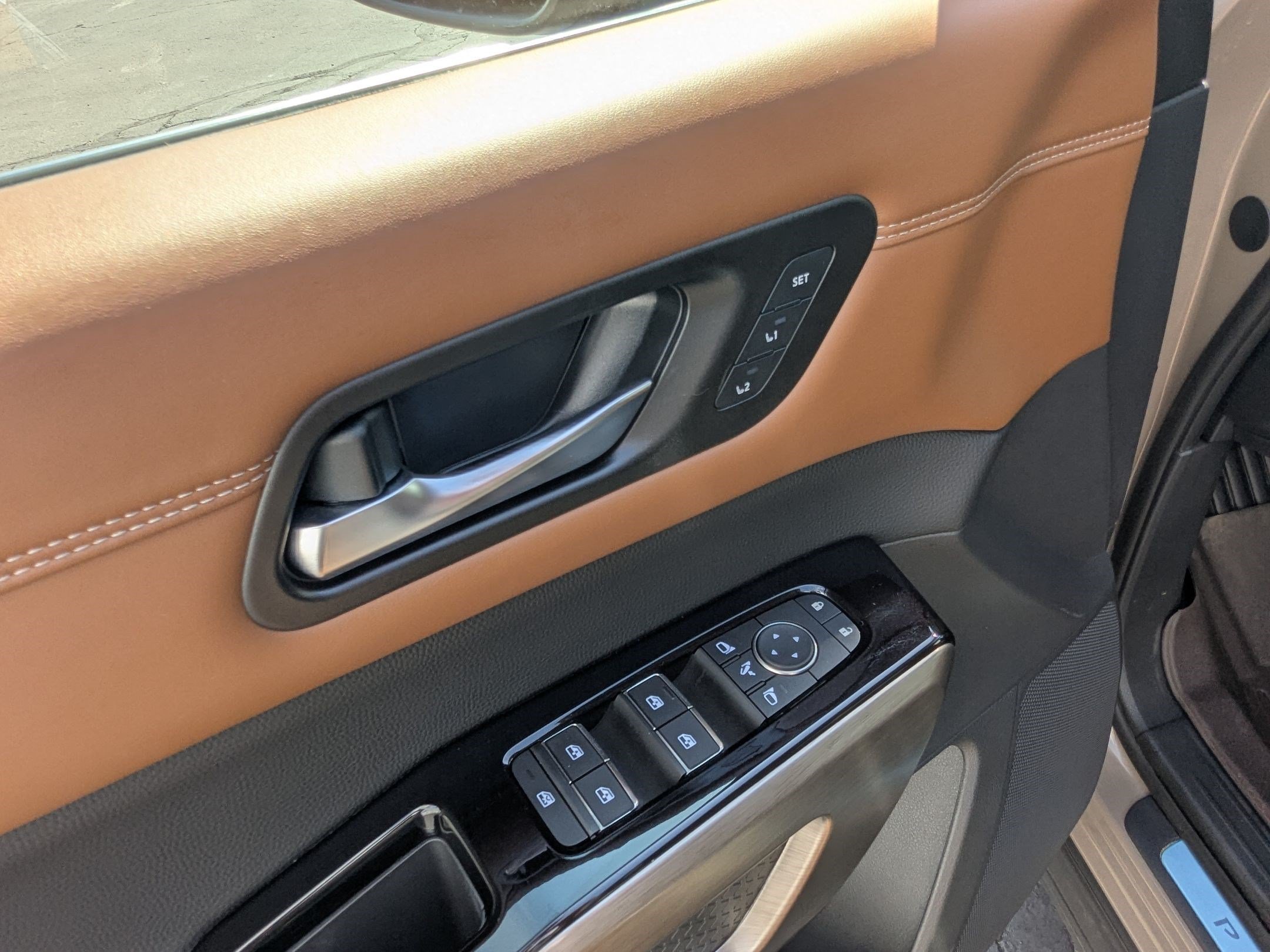 Used 2023 Baja Storm Nissan Platinum image 13