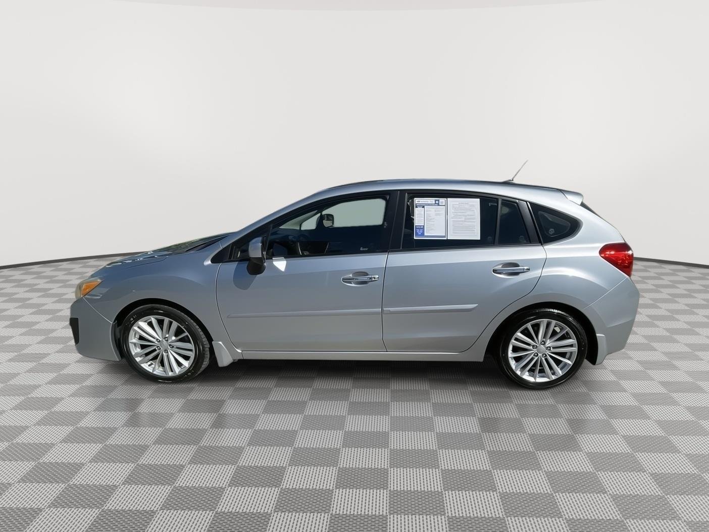 Used 2012 Ice Silver Metallic Subaru 2.0i Limited image 17