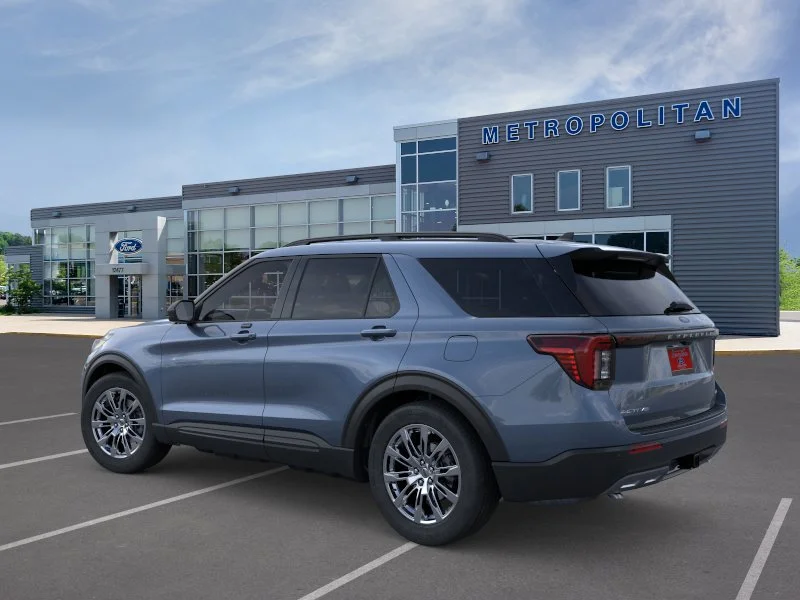 New 2026 Vapor Blue Metallic Ford Active image 4