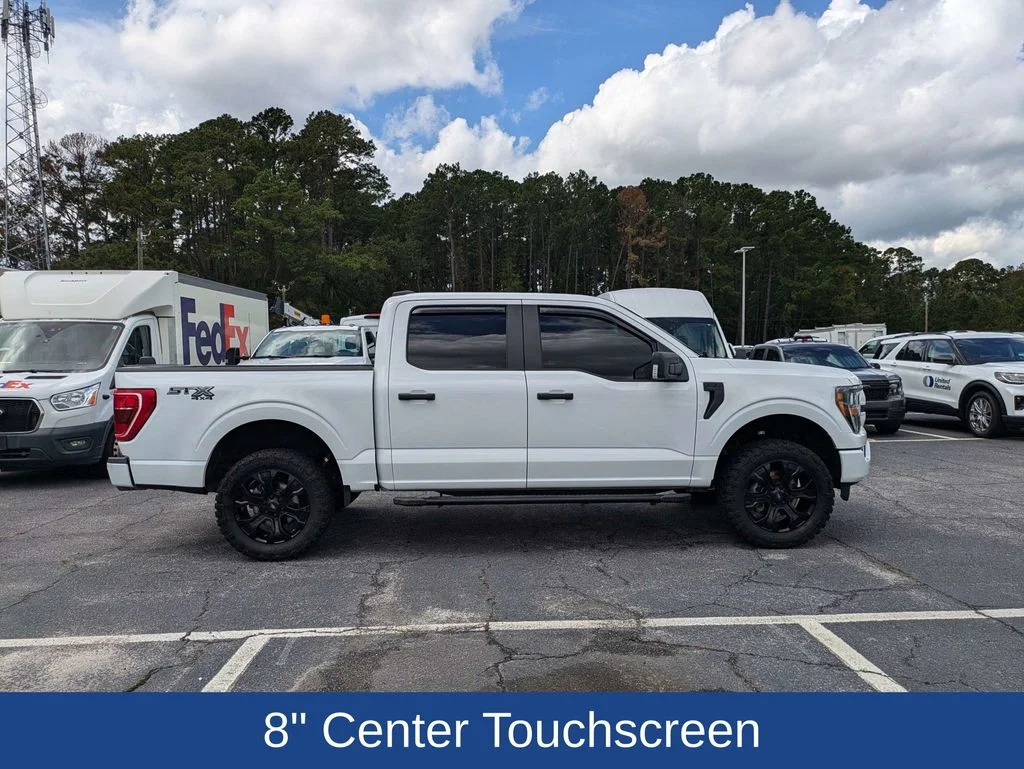 Used 2023 Oxford White Ford XL image 3