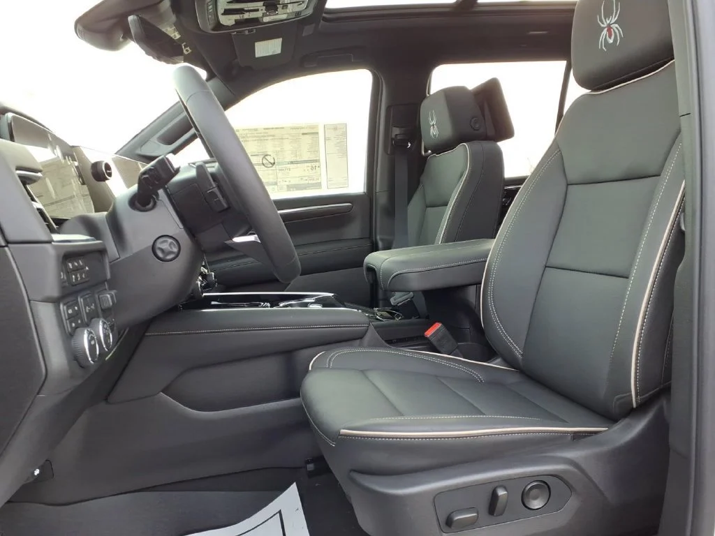 2026 Chevrolet Tahoe Premier - Photo 23