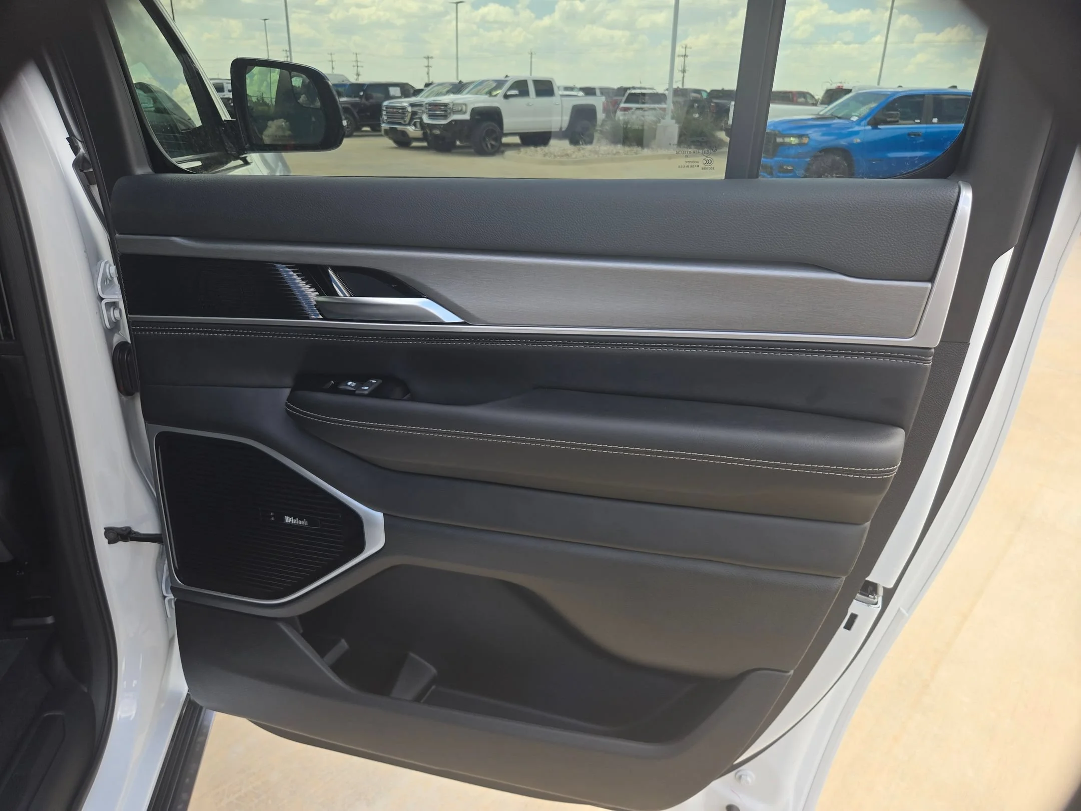 New 2026 Bright White Clearcoat Jeep Limited Altitude image 23