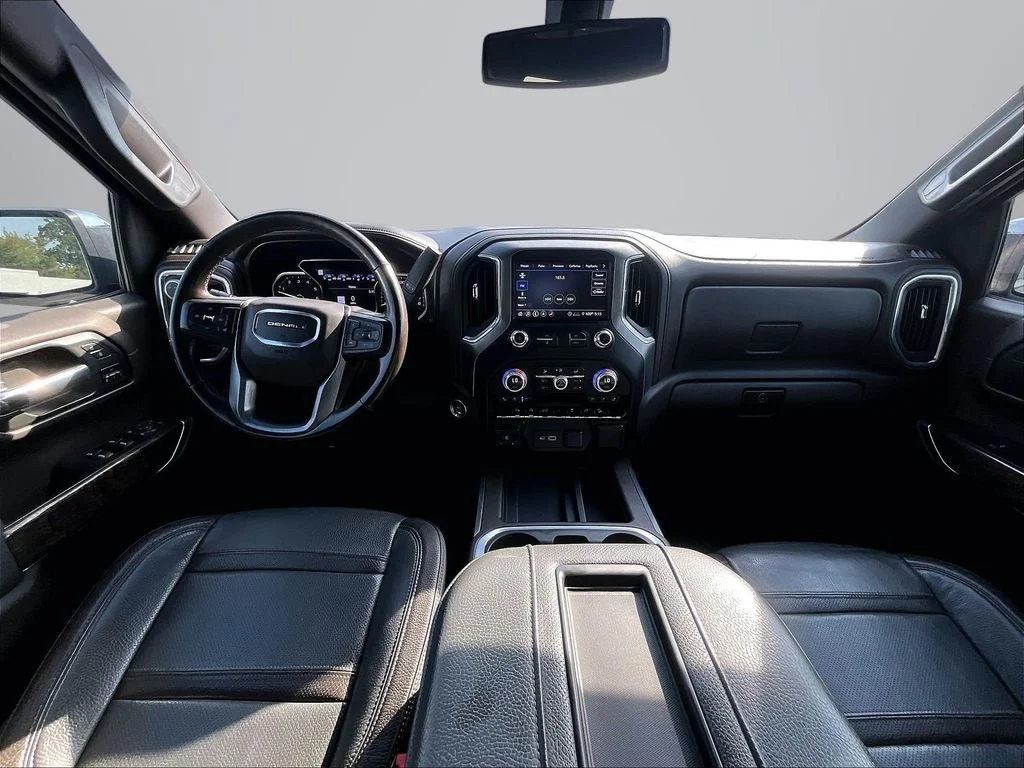 Used 2020 Blue GMC Denali image 17
