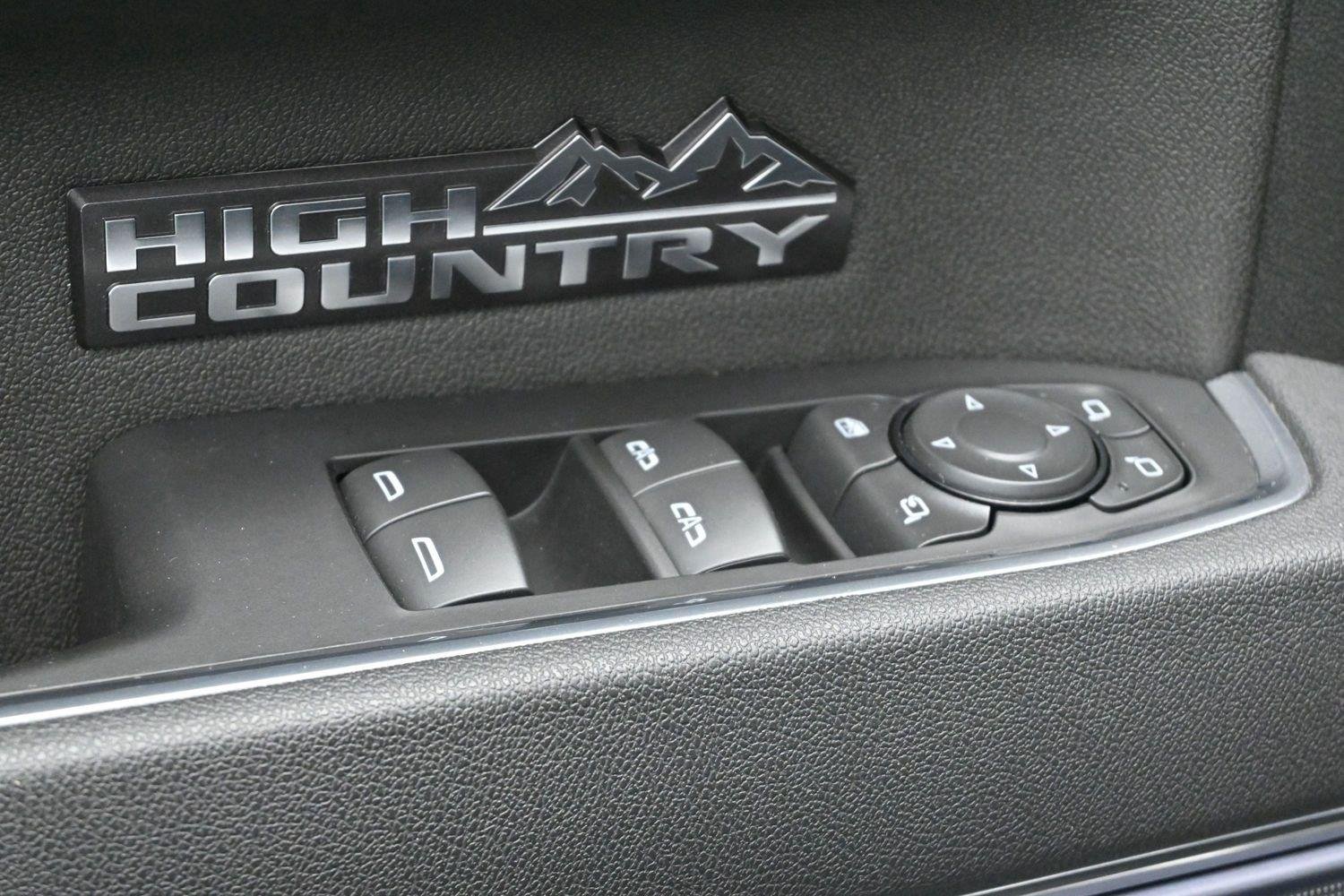 Used 2025 Sterling Gray Metallic Chevrolet High Country image 11