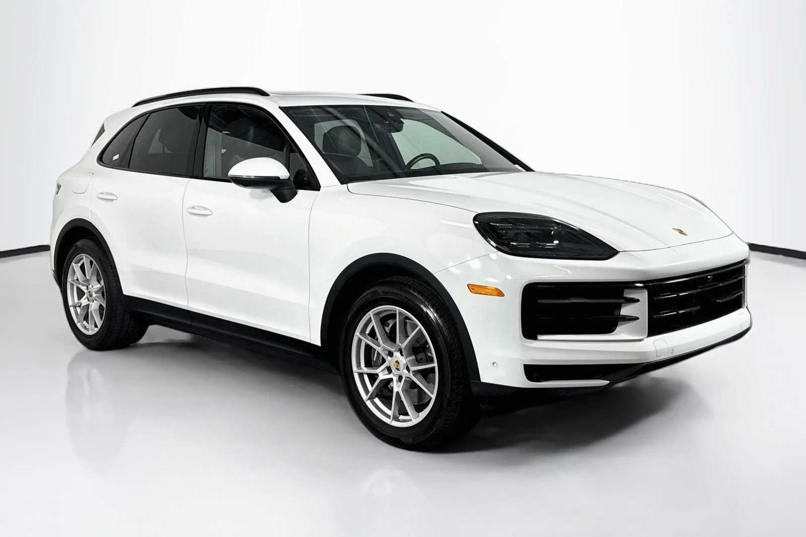 Used 2024 White Porsche  image 3