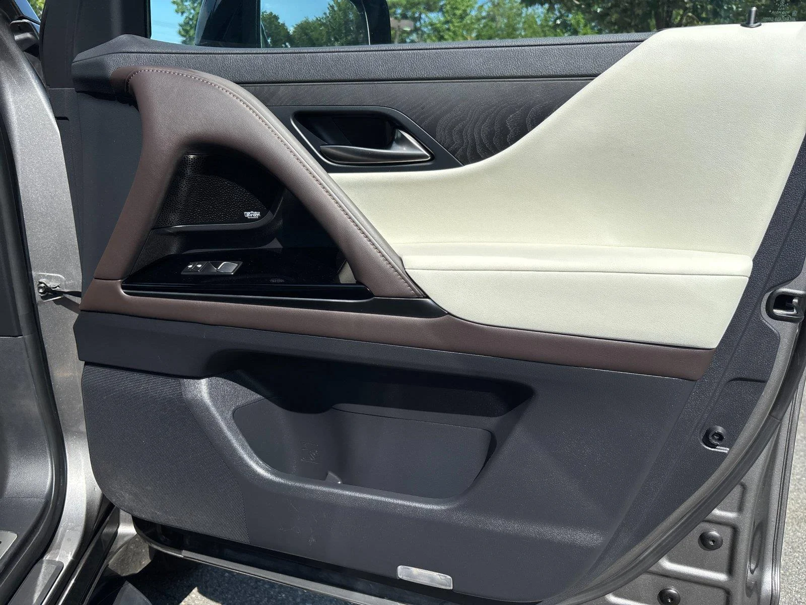 Used 2023 Manganese Luster Lexus LX 600 Luxury image 40