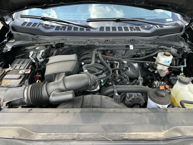 Used 2024 Gray Ford Lariat image 20