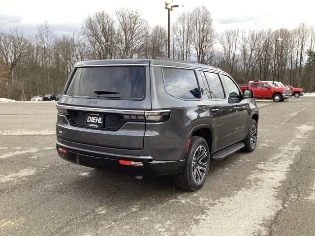 New 2026 Baltic-Gray Metallic Clear-Coat Exterior Paint Jeep  image 7