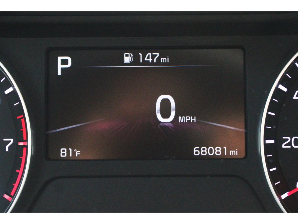 Used 2023 Clear White Kia LX image 5