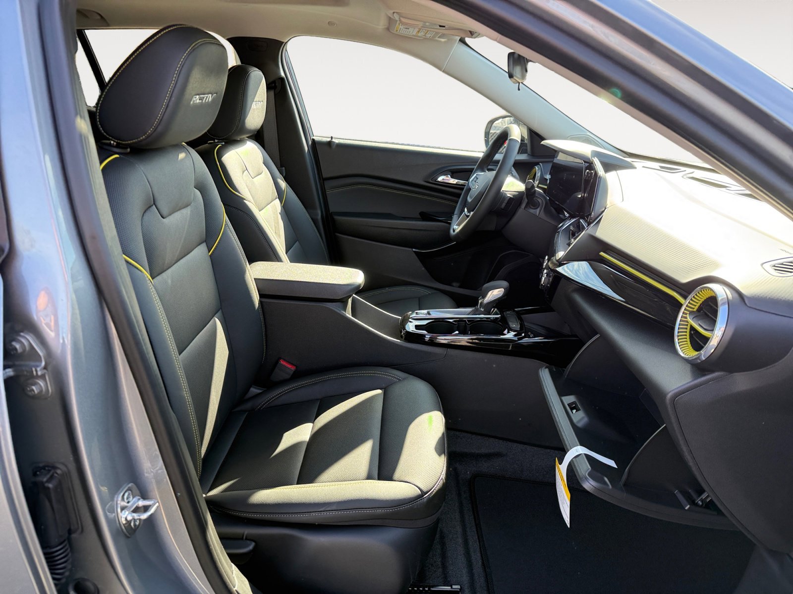 2026 Chevrolet Trax Activ - Photo 19