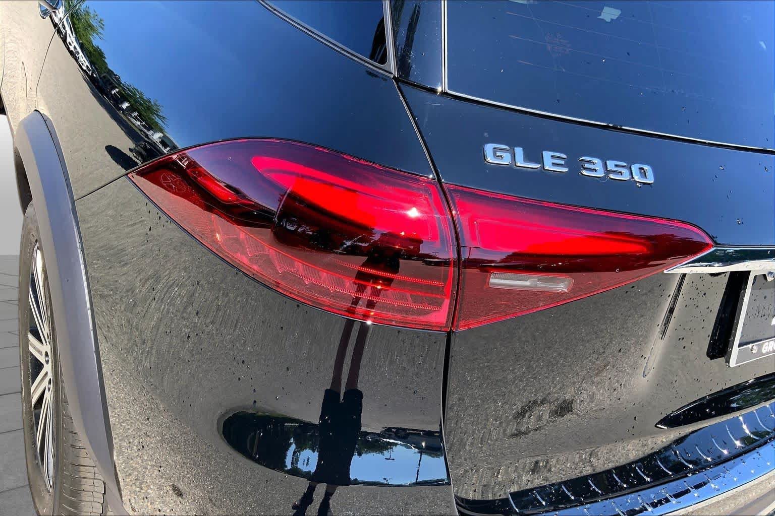 New 2026 Black Mercedes-Benz GLE 350 image 18