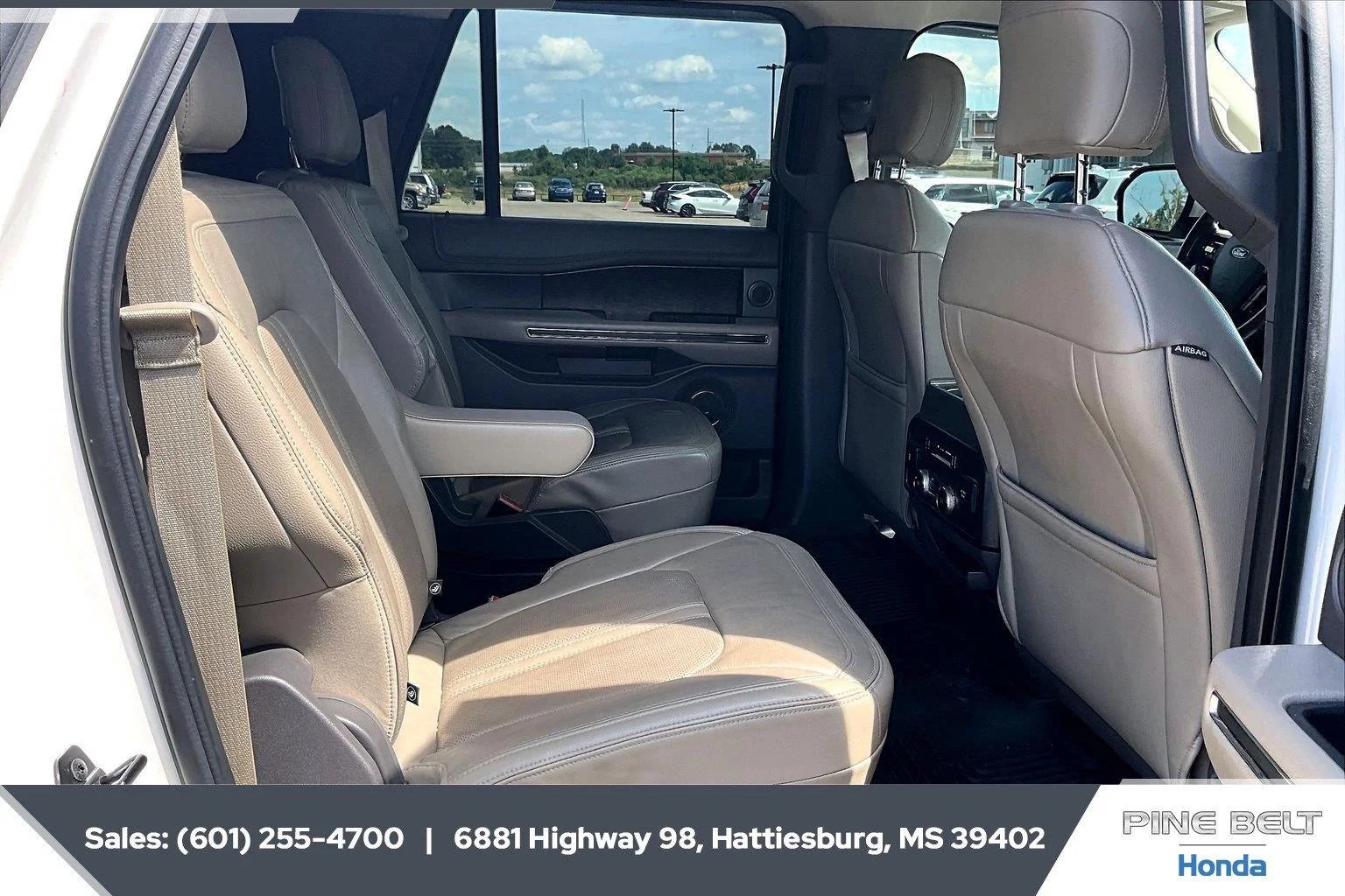Used 2018 White Platinum Metallic Tri-Coat Ford Limited image 3