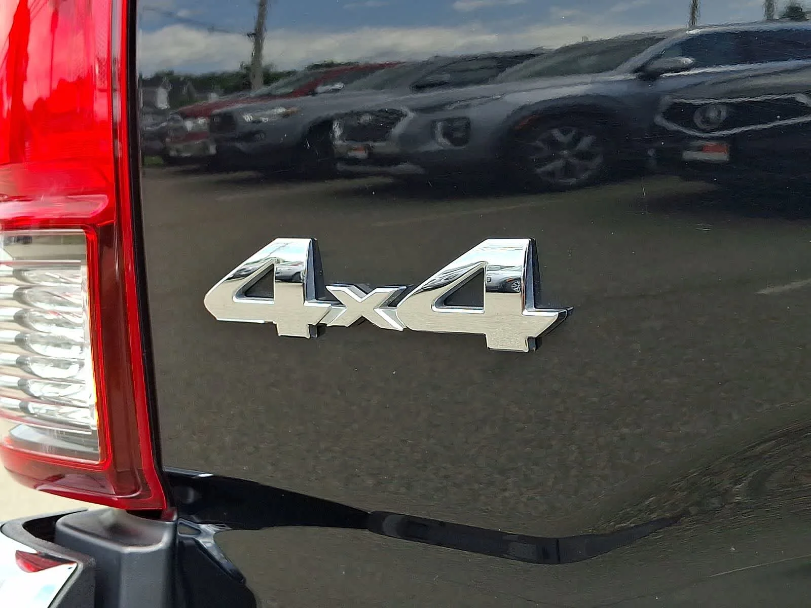 Certified Used 2021 Midnight Black Metallic Toyota SR5 image 32