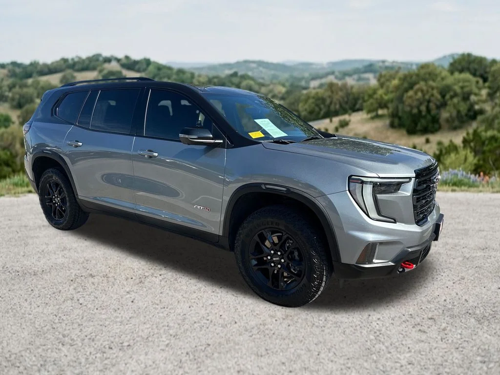 2026 GMC Acadia AT4 AWD's photo