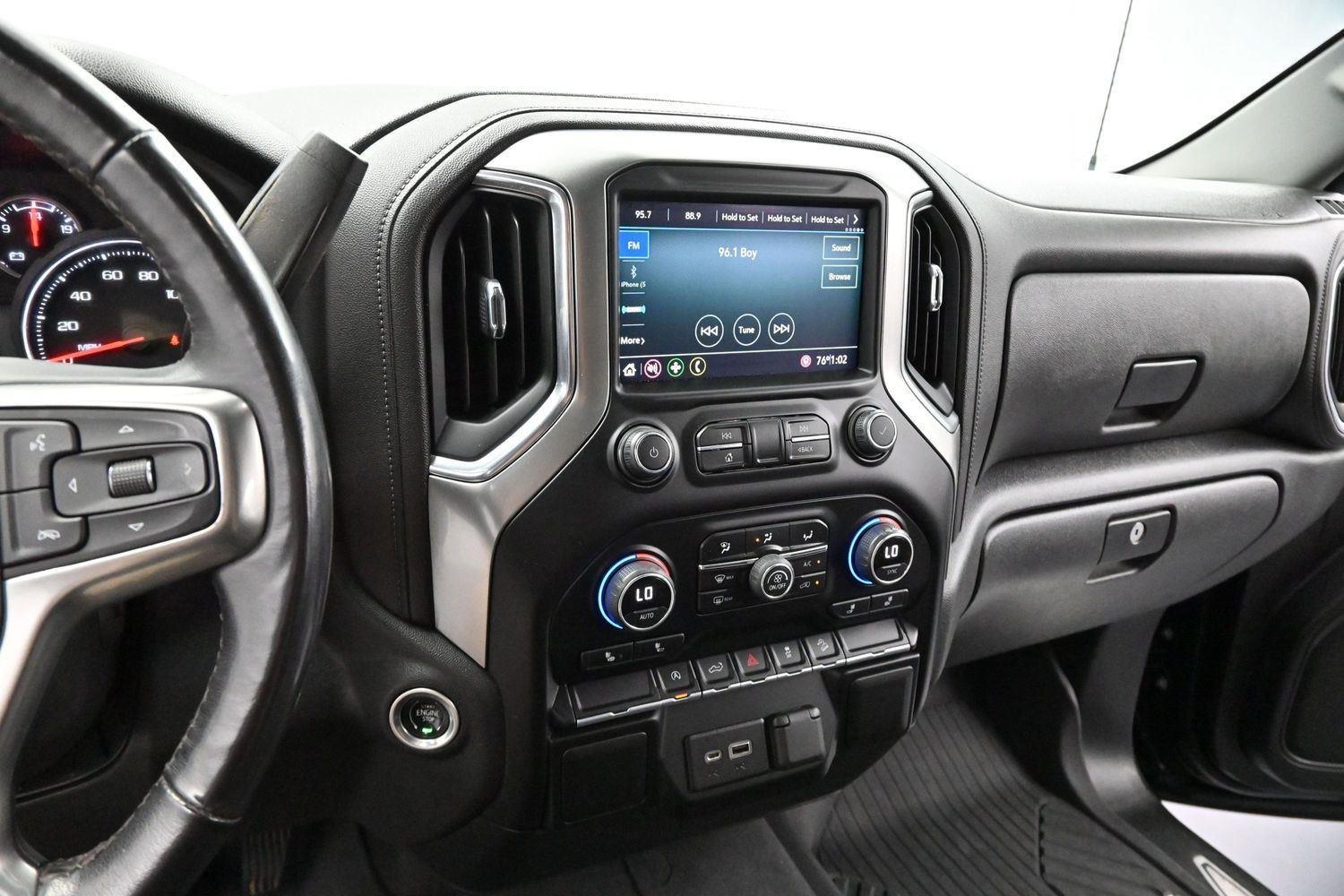 Used 2022 Black Chevrolet LT image 18