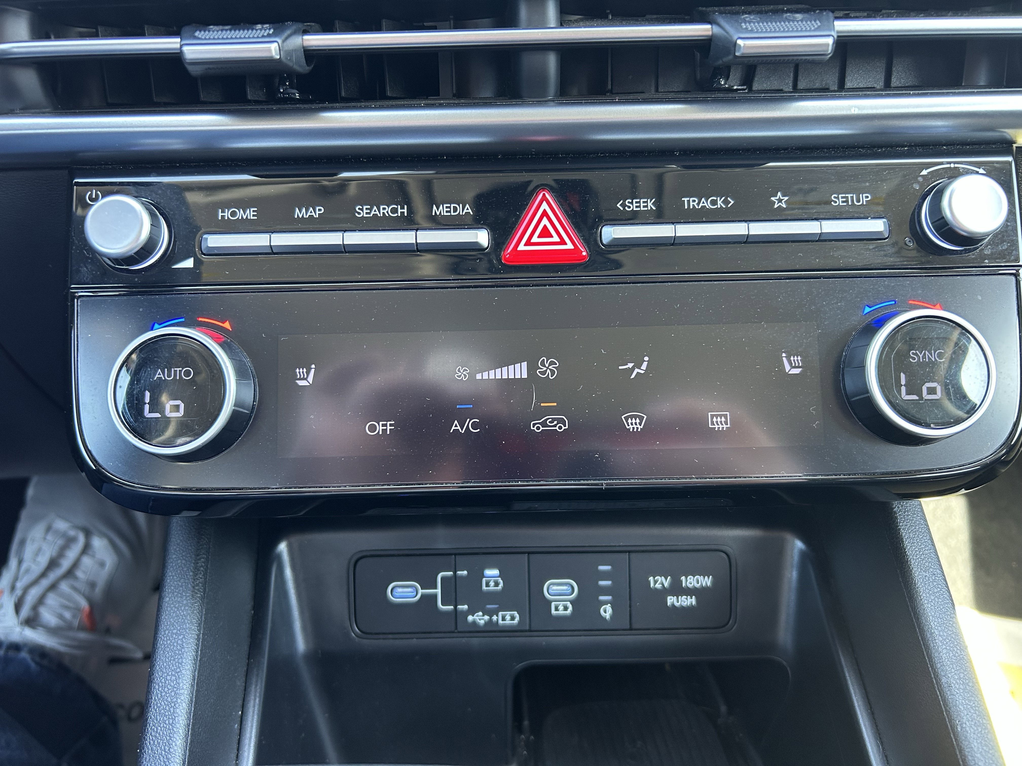 Used 2025 Ultimate Red Hyundai SEL image 18