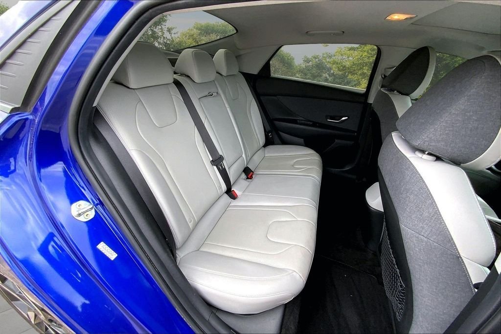 Used 2022 Blue Hyundai Limited image 23