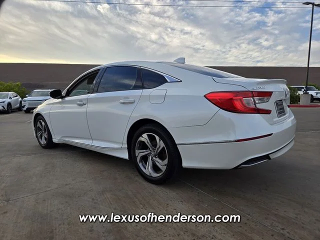 Used 2018 White Honda EX image 4