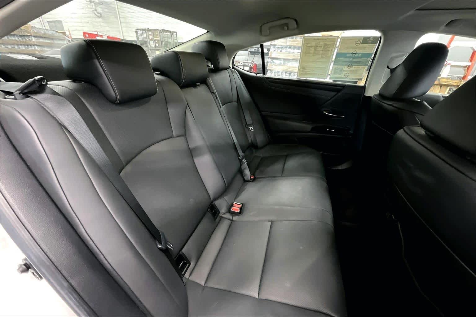 Certified Used 2024 Eminent White Pearl Lexus  image 21