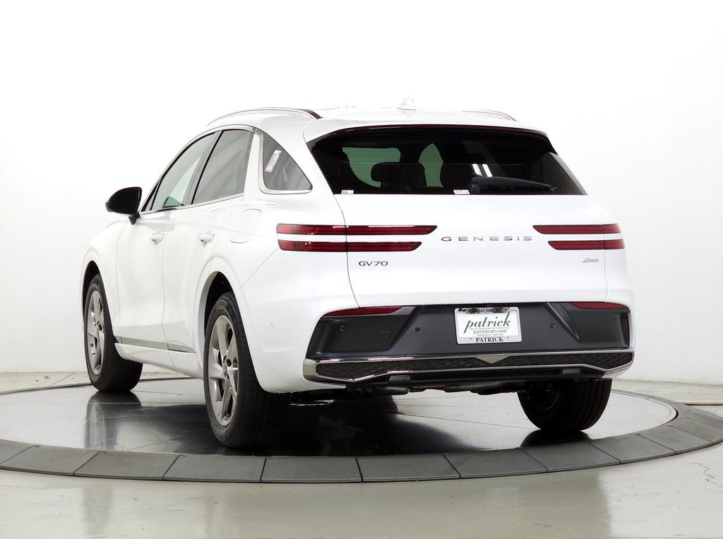 New 2026 White Genesis 2.5T ADVANCED image 5