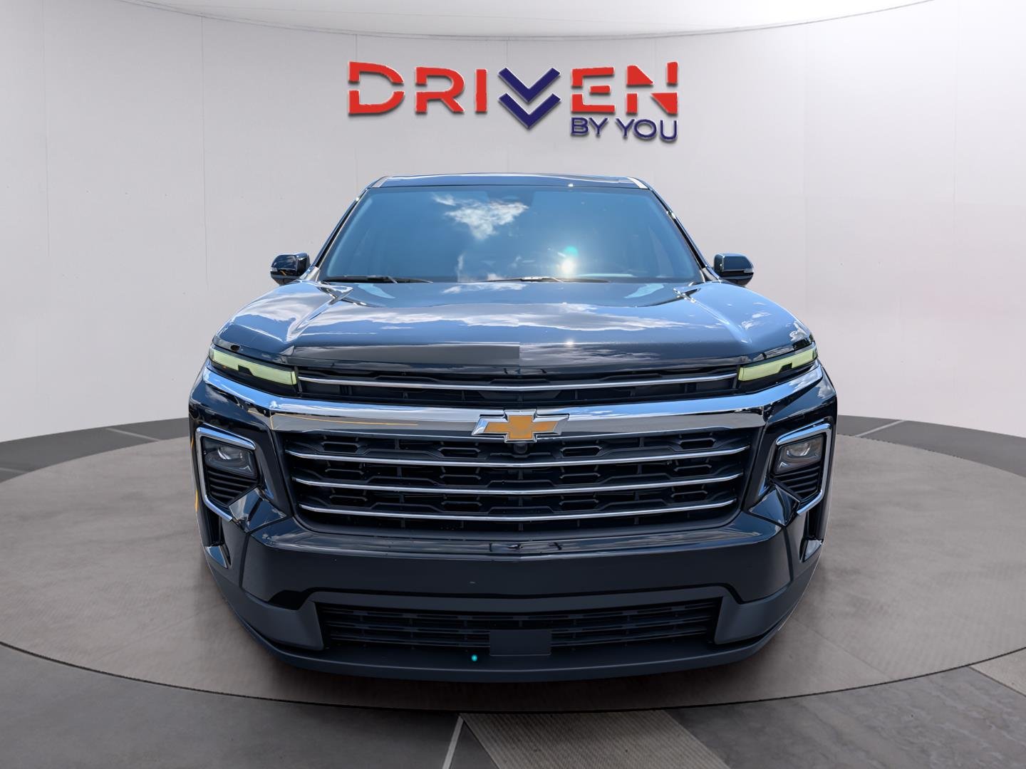 2026 Chevrolet Traverse LT - Photo 8