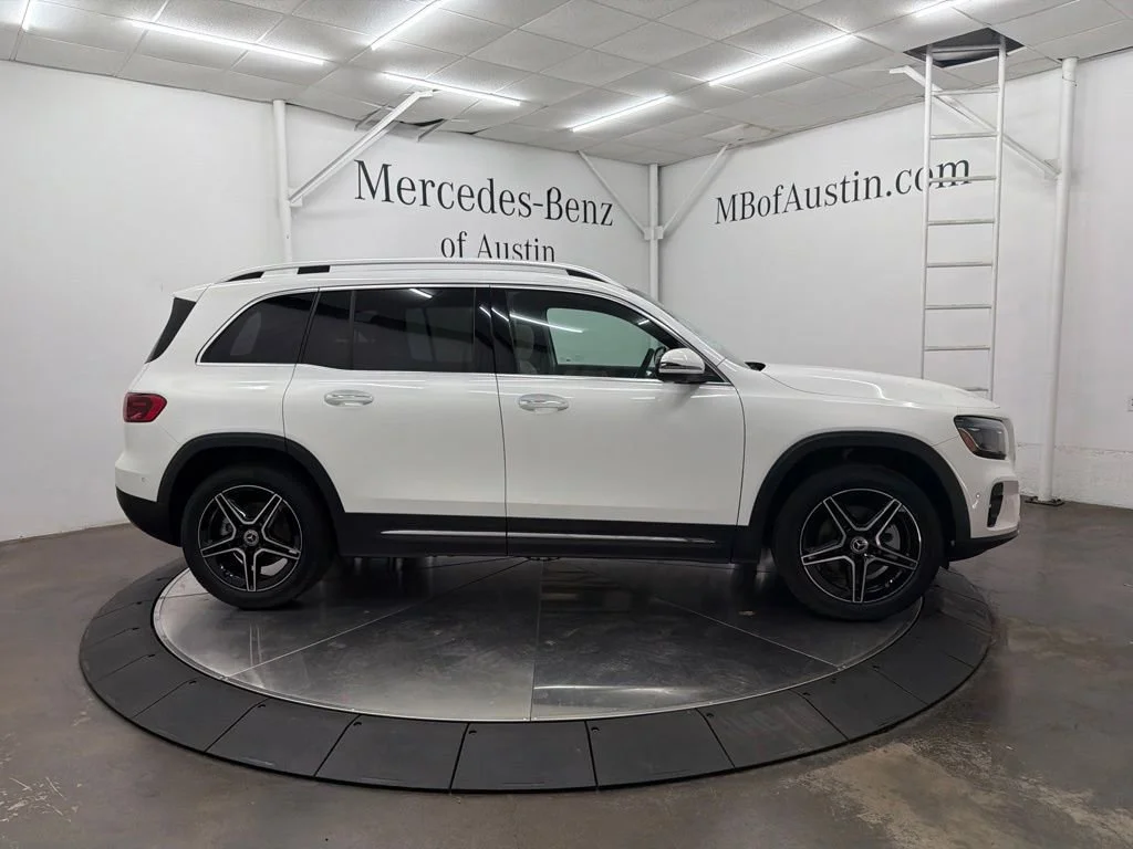 New 2026 White Mercedes-Benz GLB 250 image 8