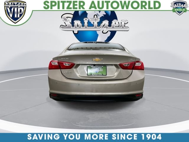 Used 2024 Gray Chevrolet LT image 8