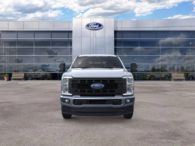 New 2026 Oxford White Ford XL image 6