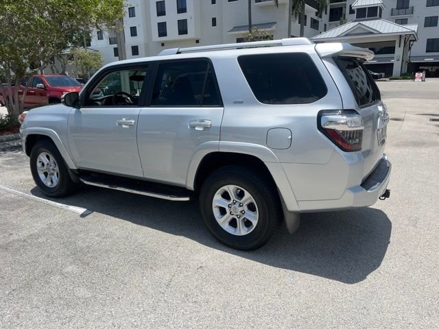 Used 2017 Silver Toyota  image 4