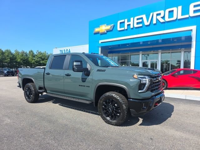 Cypress Gray 2026 Chevrolet Silverado 2500HD Pickup Truck Four-Wheel Drive 