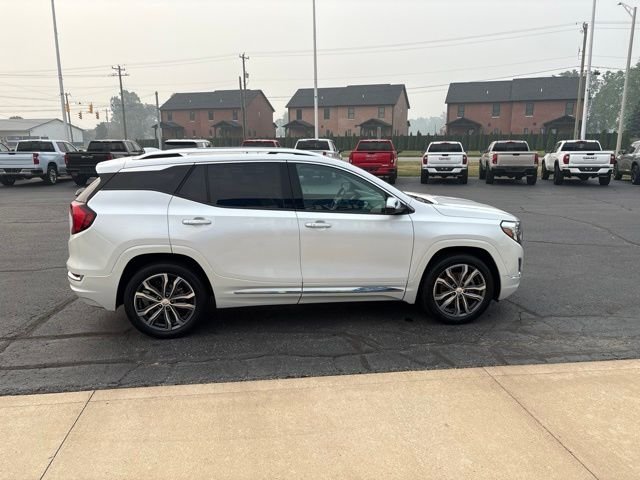 Used 2020 White GMC Denali image 7
