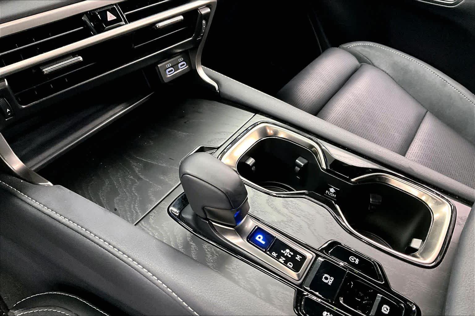 Certified Used 2023 Iridium Lexus Luxury image 17