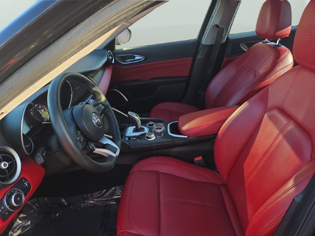 Used 2021 Black Alfa Romeo Sprint image 32