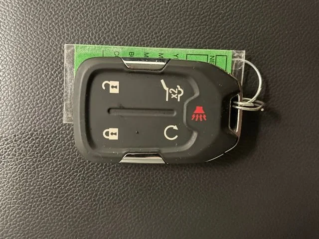 Used 2023 Hunter Metallic GMC Denali image 31