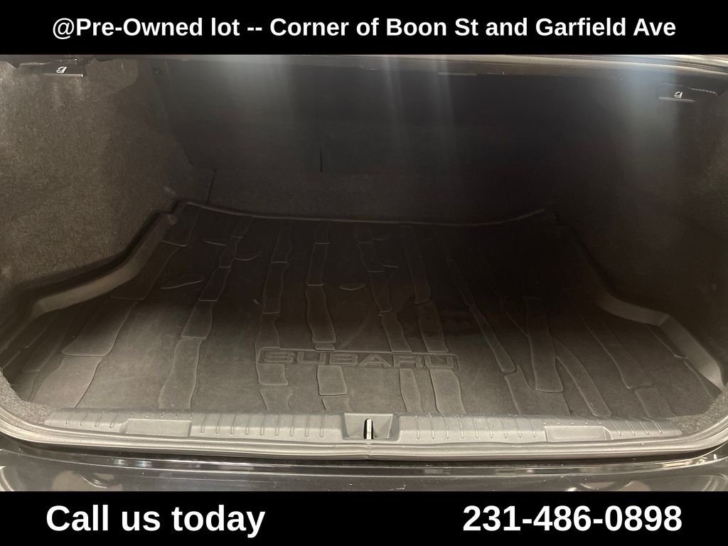 Used 2022 Black Subaru Premium image 27