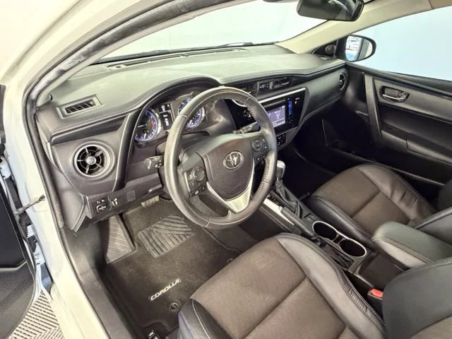 Used 2017 White Toyota SE image 11