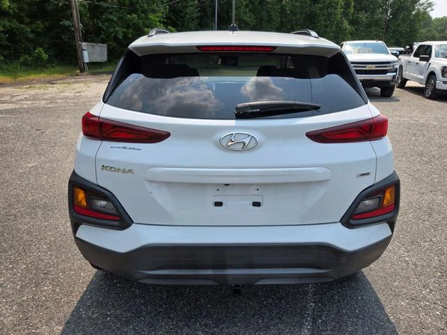 Used 2021 White Hyundai SEL image 7