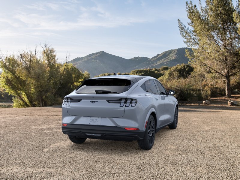 New 2026 Glacier Gray Metallic Tri-coat Ford Premium image 35