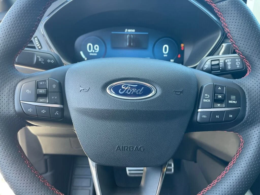 Used 2023 Star White Metallic Tri-Coat Ford ST-Line Elite image 16