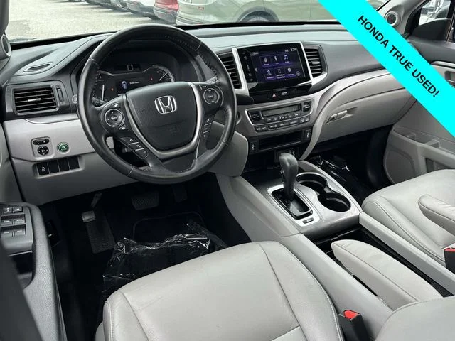 Used 2018  Honda EX-L image 17